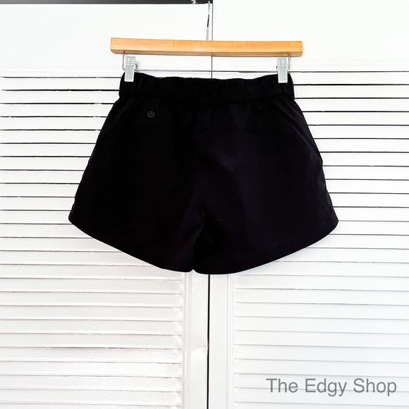 lululemon athletica | Stroll at Sundown Short 3" Black - Picture 3 of 6